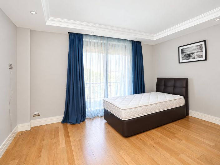 Image No.22-3 Bed Apartment for sale