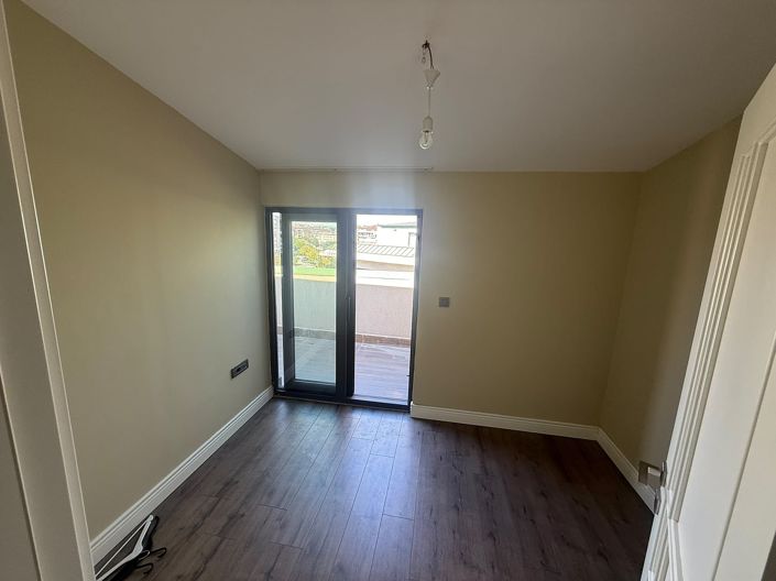 Image No.16-2 Bed Apartment for sale