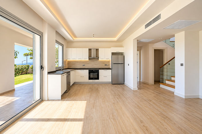 Image No.15-6 Bed House/Villa for sale