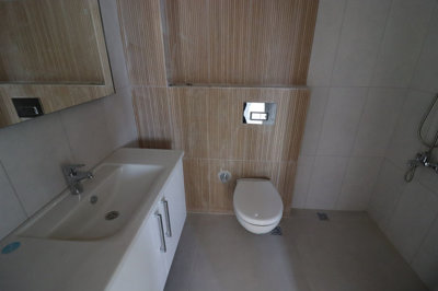 Interior 6