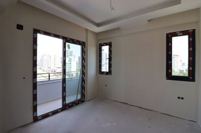 Interior 4
