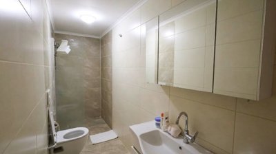 Interior 9