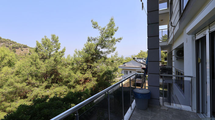 Image No.21-3 Bed Apartment for sale