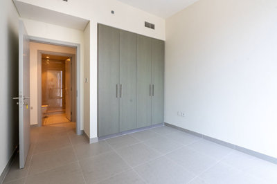 Interior 10