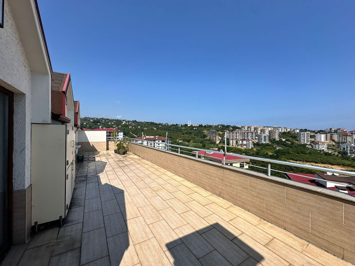 Image No.33-6 Bed Apartment for sale