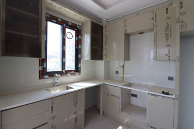 Interior 3