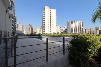 Exterior 6