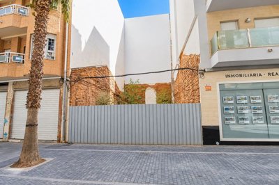 Exterior 2