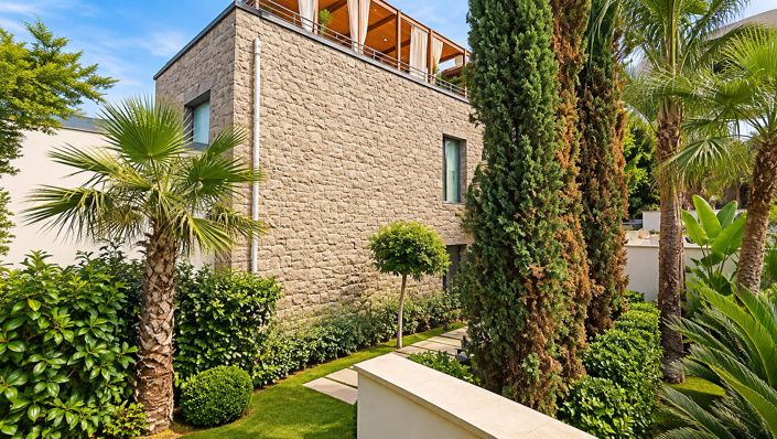 Image No.9-5 Bed House/Villa for sale