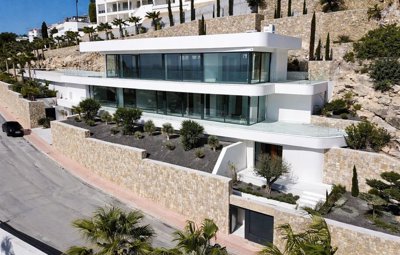 Exterior 1
