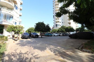 Exterior 12