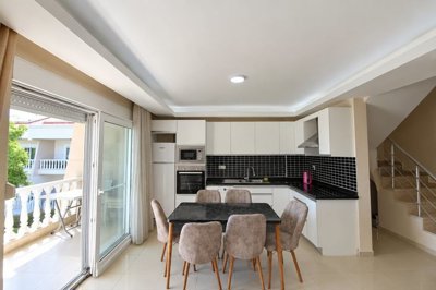 Interior 3