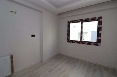Interior 7