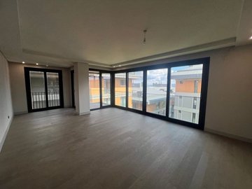 Interior 1