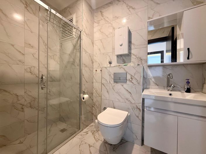 Image No.31-2 Bed Apartment for sale