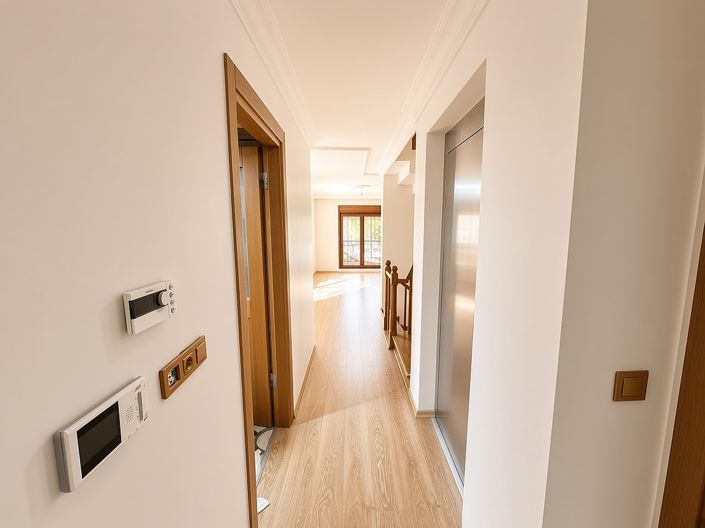 Image No.16-6 Bed House/Villa for sale