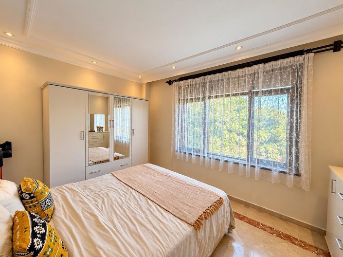 Image No.51-4 Bed House/Villa for sale