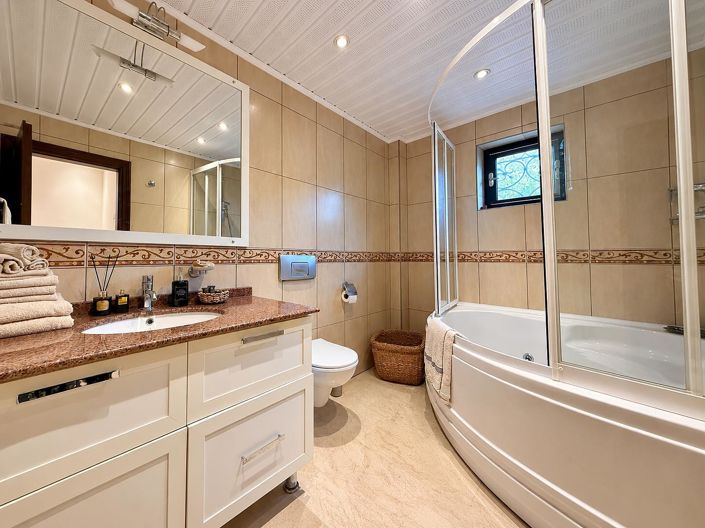 Image No.60-4 Bed House/Villa for sale