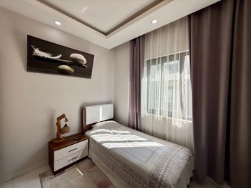 Interior 7