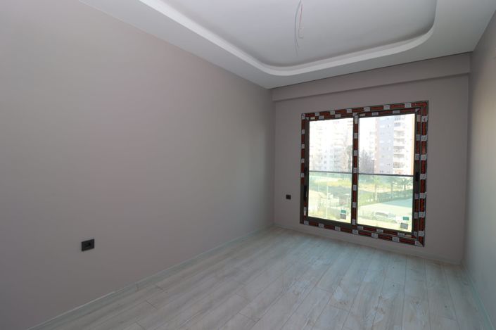 Image No.10-1 Bed Apartment for sale