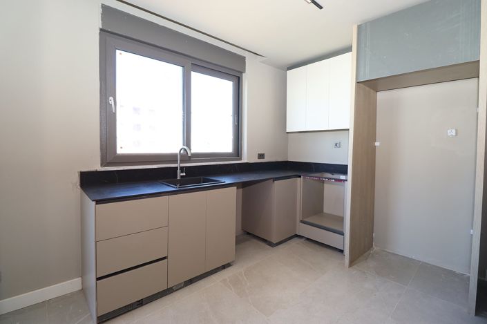 Image No.13-1 Bed Apartment for sale