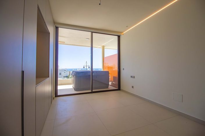 Image No.8-Appartement de 3 chambres à vendre à Fuengirola