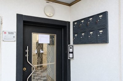 Exterior 11