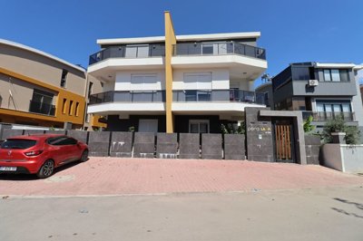 Exterior 12