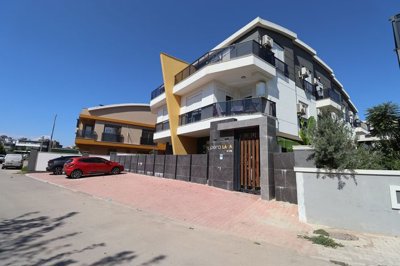 Exterior 13
