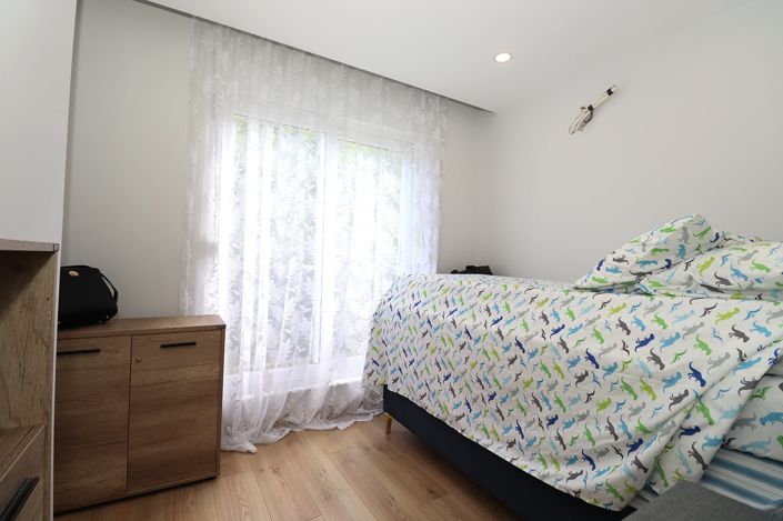 Image No.24-3 Bed Apartment for sale