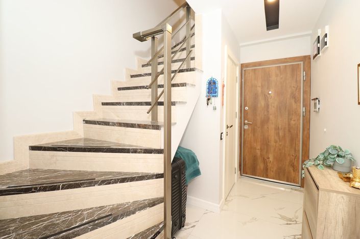 Image No.29-3 Bed Apartment for sale