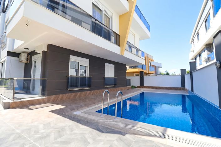 Image No.3-3 Bed Apartment for sale