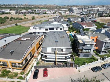Exterior 7
