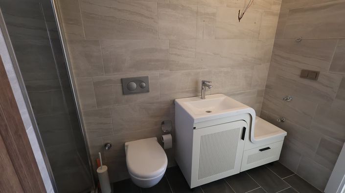 Image No.17-4 Bed Apartment for sale