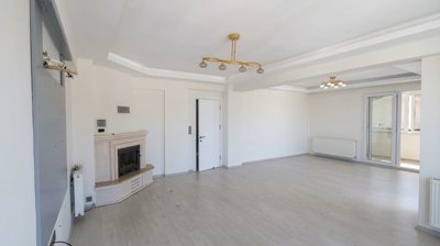Interior 2