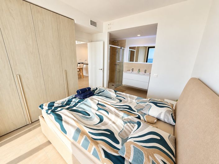 Image No.17-2 Bed Apartment for sale