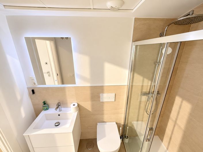 Image No.29-2 Bed Apartment for sale