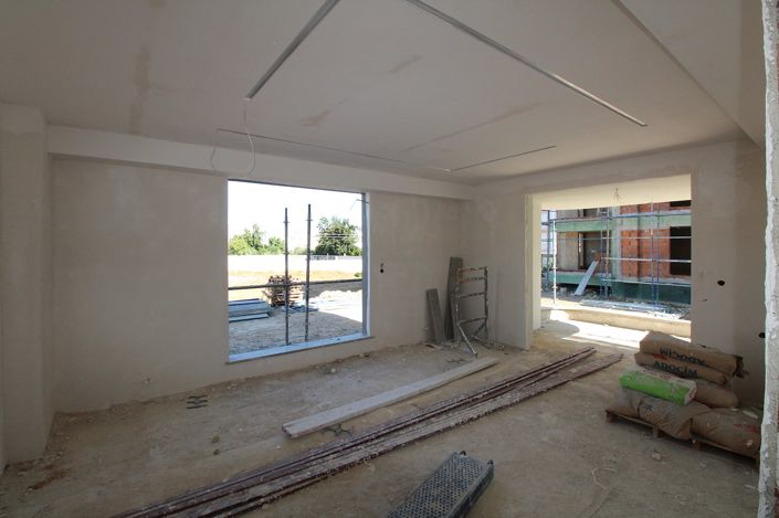 Image No.23-3 Bed Apartment for sale
