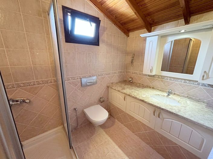 Image No.14-5 Bed House/Villa for sale