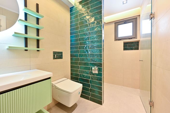 Image No.43-8 Bed House/Villa for sale