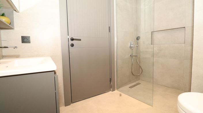 Image No.34-3 Bed Apartment for sale