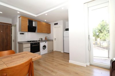 Interior 3