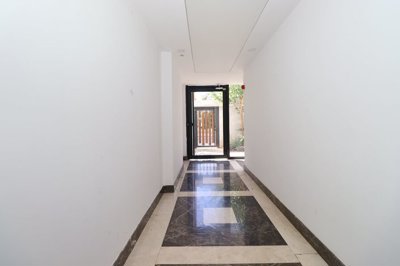 Exterior 6