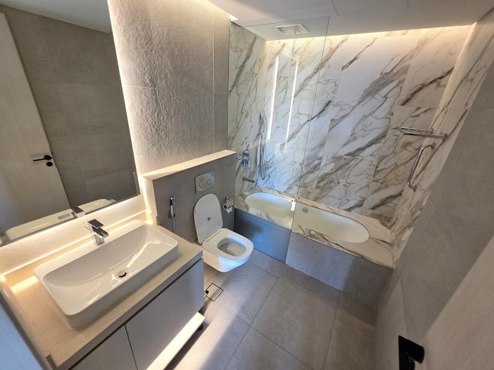 Image No.30-2 Bed Apartment for sale