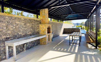 Exterior 13