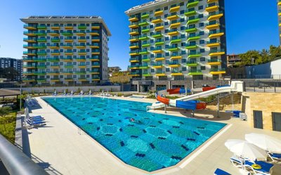 Exterior 4