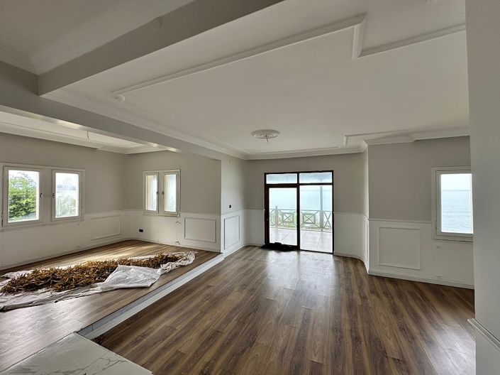 Image No.11-6 Bed House/Villa for sale