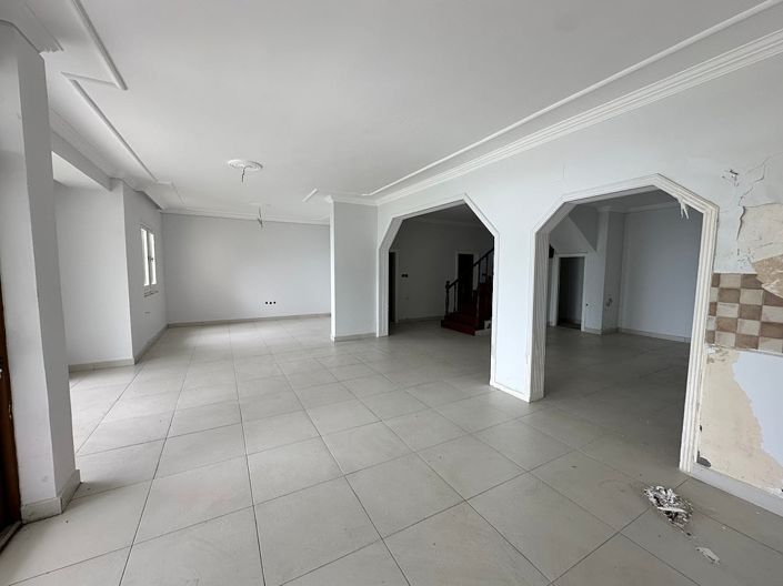 Image No.13-6 Bed House/Villa for sale