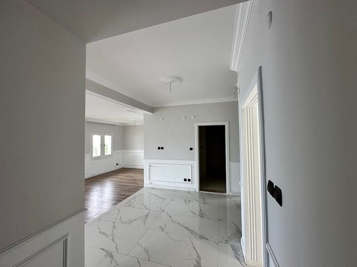 Image No.15-6 Bed House/Villa for sale