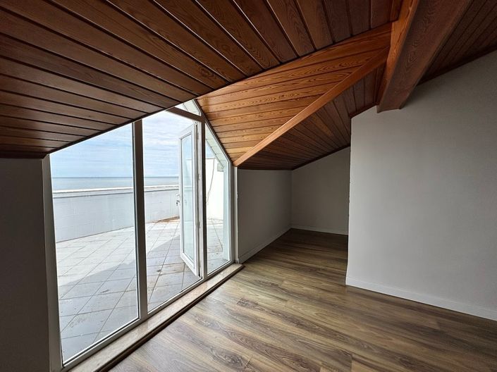 Image No.22-6 Bed House/Villa for sale